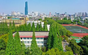 海南高考600分左右录取的公办本科大学名单！（附带2022-2024年600左右大学名单）